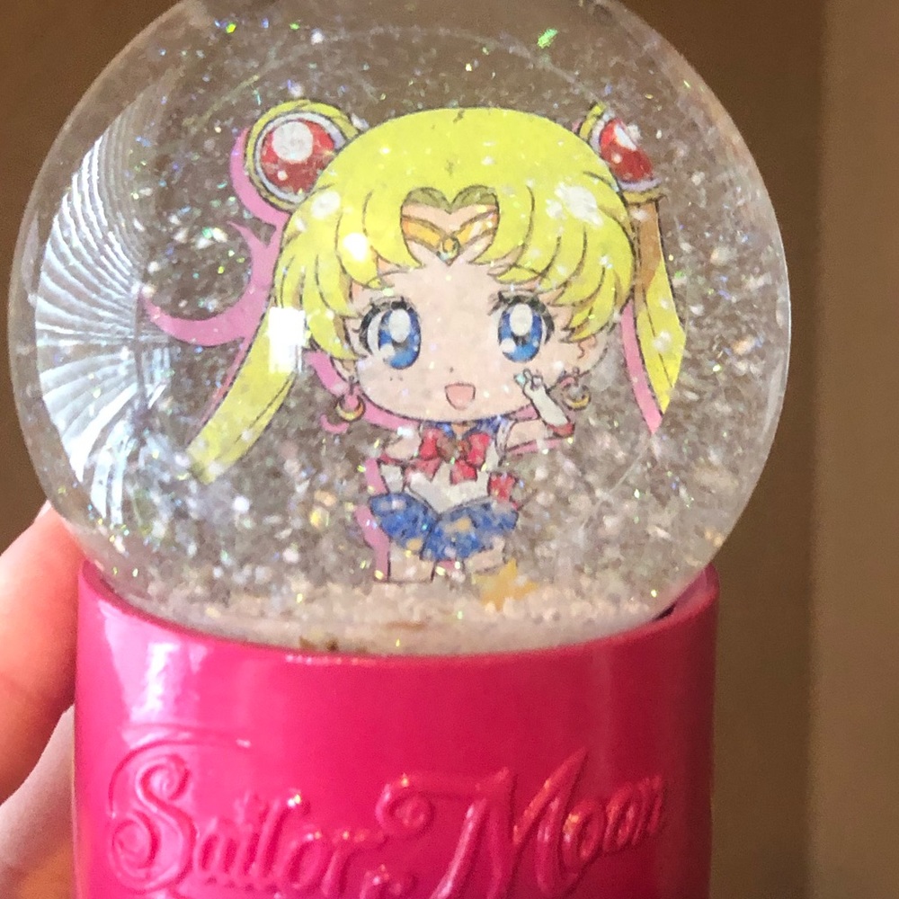 Limited edition sailor moon snowglobe